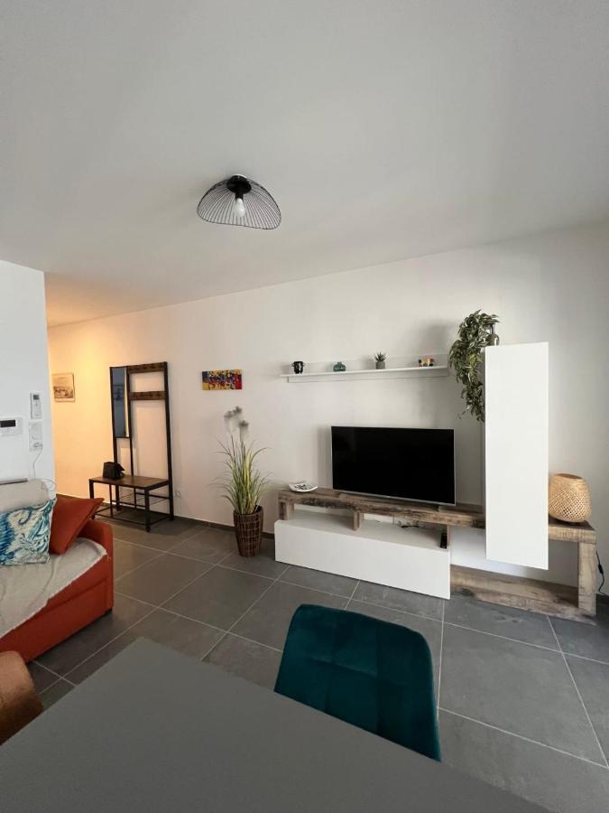 Villa Marie 2 Appartement Tout Confort Climatise 1 Chambre Proche Plage Le Grau-du-Roi Exteriér fotografie